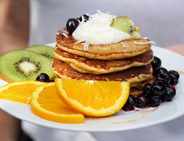 Pancakes protéinés à la whey - Sainplement Healthy