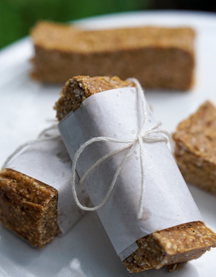 no bake protein bars prepared on plate