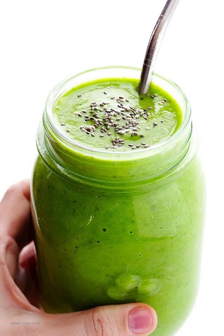 greens smoothie in glass